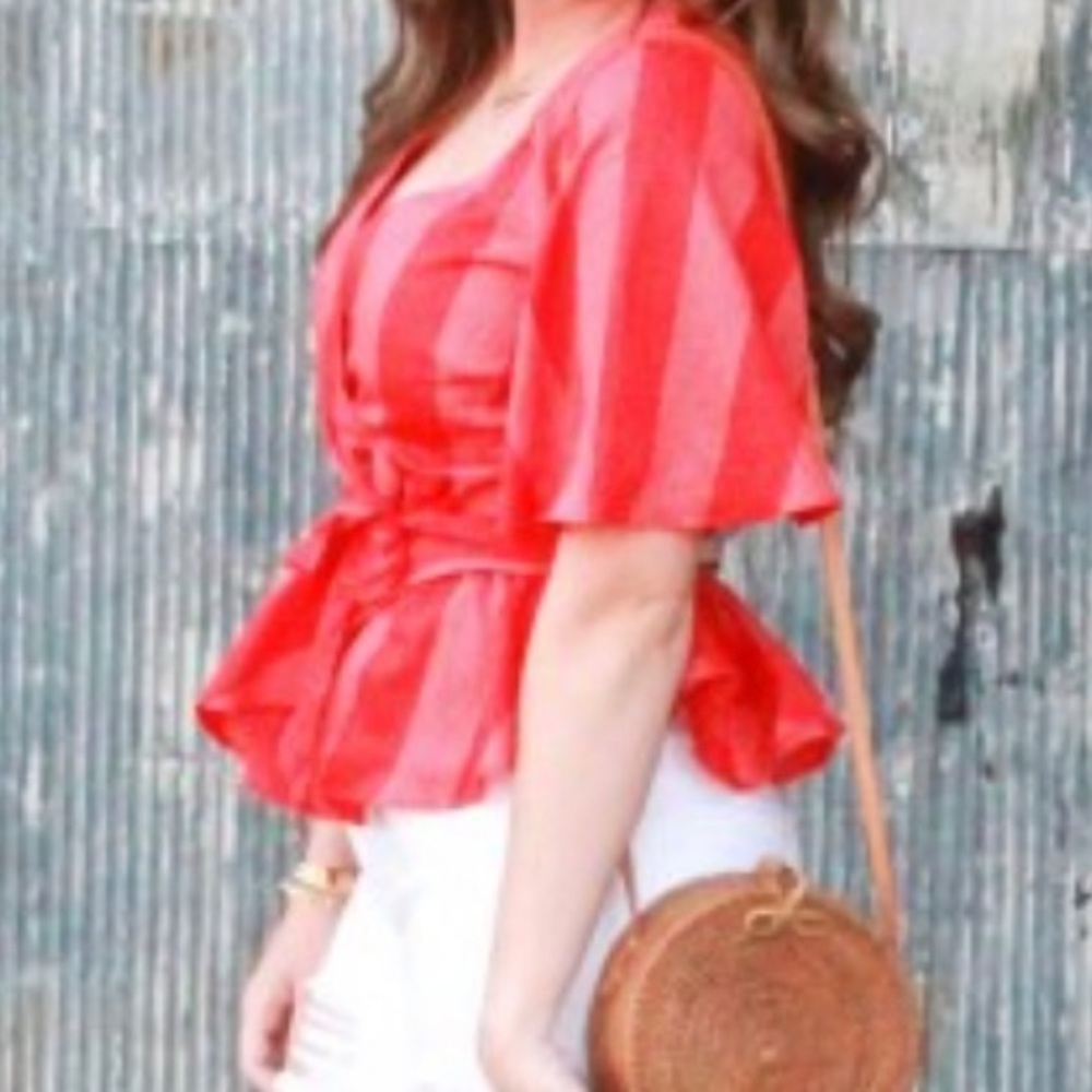 Loft Blouse 👚 - Picture 2 of 2